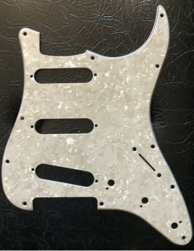 MASCHERINA PER  STRATOCASTER PERLATO